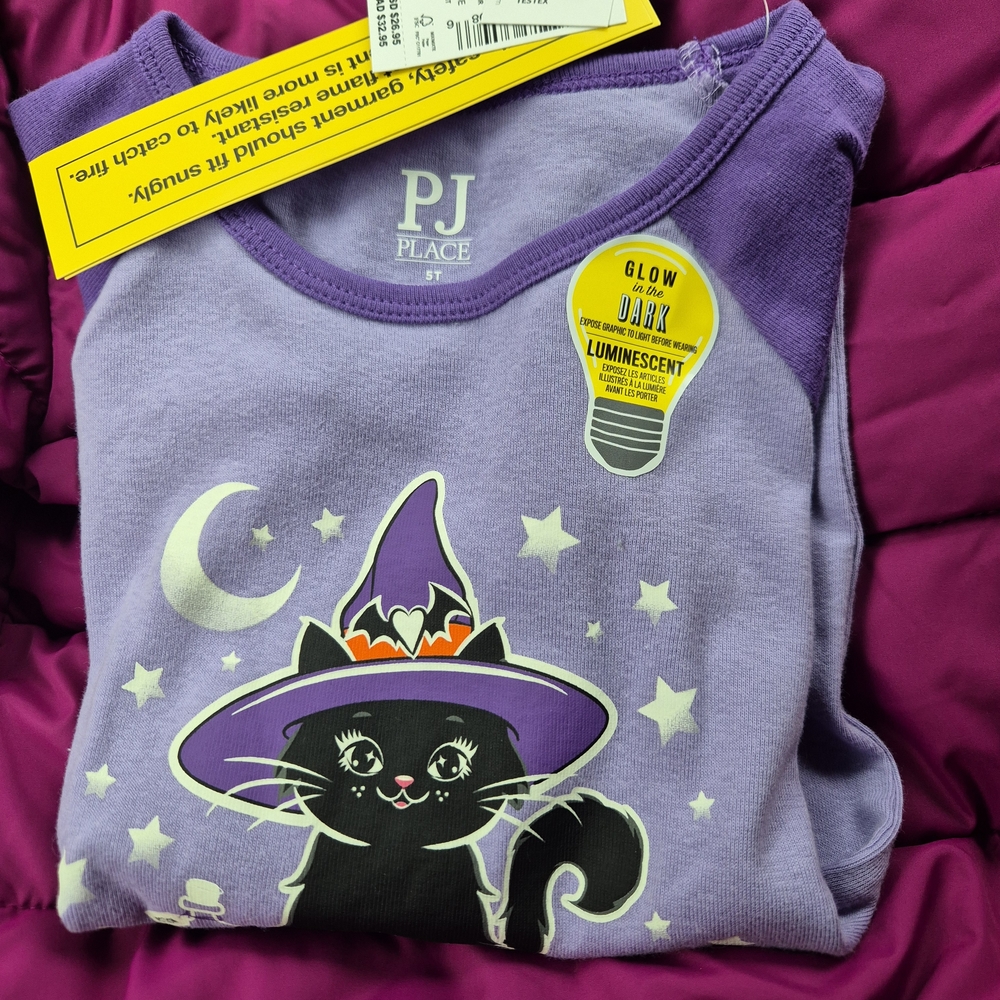 NWT Childrens Place Kids Pajamas. Purple Cat Glow-in-the-Dark Girls Pajamas